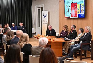 Prešernova proslava ob 80. obletnici Radijskega odra: “Iz besede živimo in zaradi besede smo”