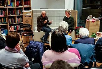 Šarotar v Trstu predstavil svoja Počivališča na poti