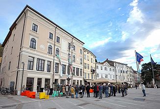 Univerza v Novi Gorici z novim domom v Paternollijevi palači utrjuje skupni študijski prostor