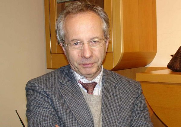 Dr. Edvard Kovač o Antonu Trstenjaku ob 120. obletnici rojstva modreca, ki je v človeku iskal bitje prihodnosti