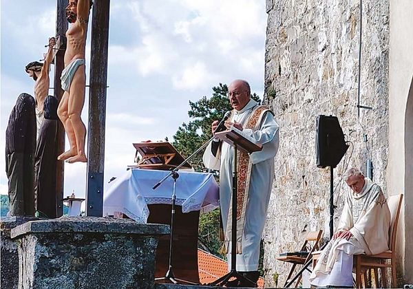 Praznik vere in prijateljstva