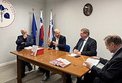 Znanstvena monografija dr. Valentinčiča o varstvu manjšin v Sloveniji in primerjavi z drugimi državami