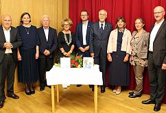 Poklon velikanoma koroškega kulturnega življenja