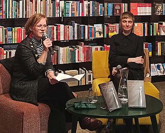 Ana Schnabl predstavila roman September, ki nasilje postavlja pod drobnogled