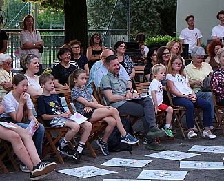 Kamišibaj dan v Gorici in Novi Gorici znova združil ustvarjalce in občinstvo vseh generacij