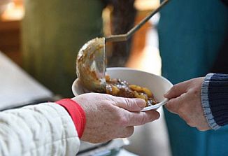 Revščina in njen vpliv na uresničevanje človekovih pravic