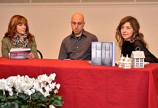 Takšni in drugačni odhodi  in prihodi