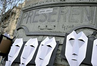 Nastajanje nove vlade, predsednika še iščejo