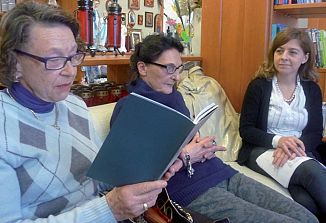 Sumljive in abstraktne poezije očarljive Irene Žerjal