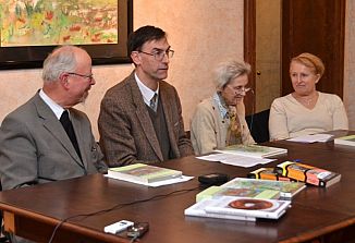 Krstna predstavitev knjižne zbirke za leto 2014