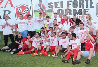 Juventina po desetih letih v elitni ligi, Mladost prvič v promocijski