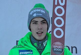 Mladi Timi Zajc zmagal na tekmi v smučarskih poletih v Oberstdorfu