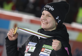Slovenci so uspešno zbrali že 6 kolajn