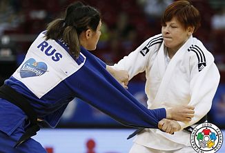 Tina Trstenjak osvojila zlato kolajno