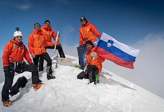 Bakla skorajšnjih olimpijskih iger na Triglavu