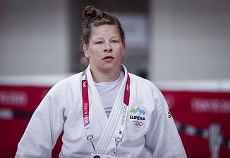 Tina Trstenjak srebrna v Tokiu