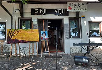 “Skupaj v istem čolnu”
