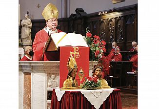 Slovesna maša, podelitev nagrade, razstave in še kaj