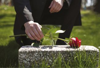 Odgovoriti jasno in s trdo roko