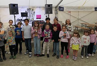 Uspešen Praznik špargljev v Štandrežu, kjer tradicija sreča mlado ustvarjalnost