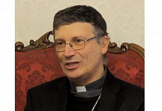 Tržaški škof Henrik Trevisi poziva h glasni zavrnitvi nasilja