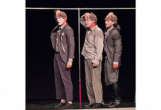 Ko totalitarni ekstremi popolnoma zasužnjijo človeka …