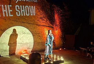 Nabrit pogled na velemesto Berlin in na življenje v njem