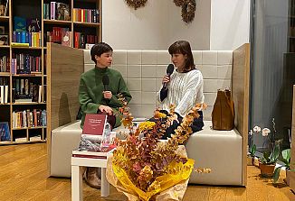 O življenju in spremembah v Nadiških dolinah na predstavitvi knjige Tine Ivnik v TKS