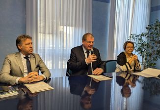Slovenska skupnost z jasnimi cilji naprej