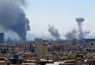 Pok v Perziji, zaradi katerega nas ušesa bolijo tudi v Evropi