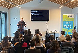 Ko vzamemo posojilo, plačujemo predvsem čas