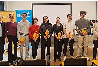 Slovenskim študentom podelili nagrade po Marku Stavarju in Mihaelu Flajbanu