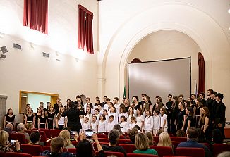 Koncert Mi smo pomlad odpira 19. sezono Snovanja