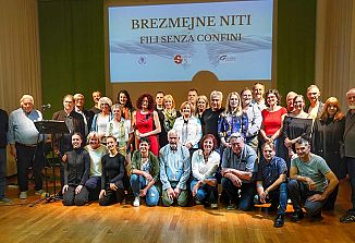 Brezmejne niti v Števerjanu, umetniški večer ob 100. obletnici Kosovelove smrti