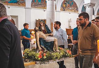 Kvatrnica na Mirenskem Gradu: Marija nas uči dialoga