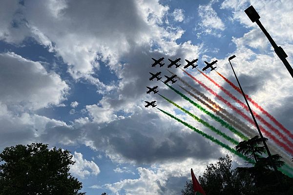 4633d5bd-29c9-4344-8baa-04f10a784704